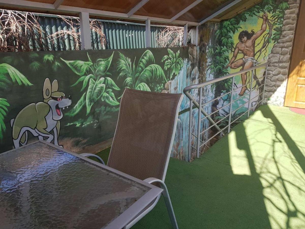 Jungle - Дом-Сказка У Моря Odessa Exterior foto